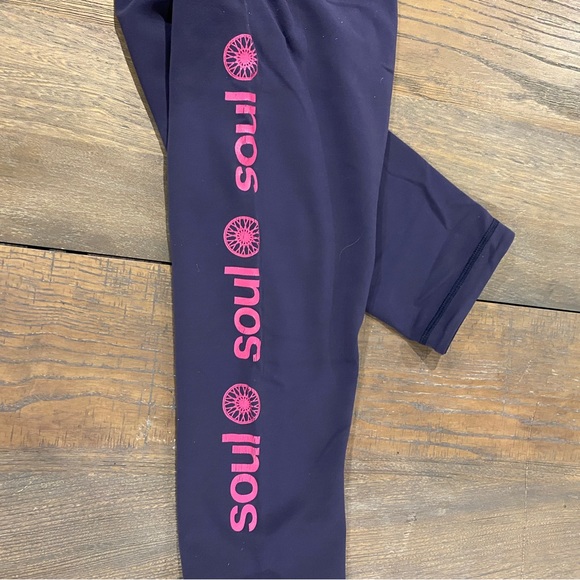 LULULEMON soul cycle navy cropped wunder under legging 8 - Picture 3 of 4